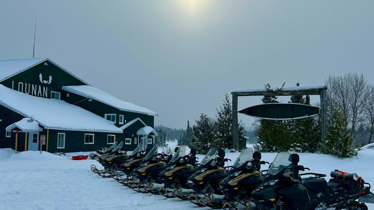 1280